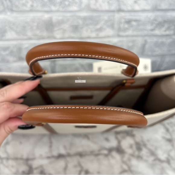 Tory Burch Blake Canvas Jumbo Tote In Natural Classic Cuoio - Picture 9 of 13